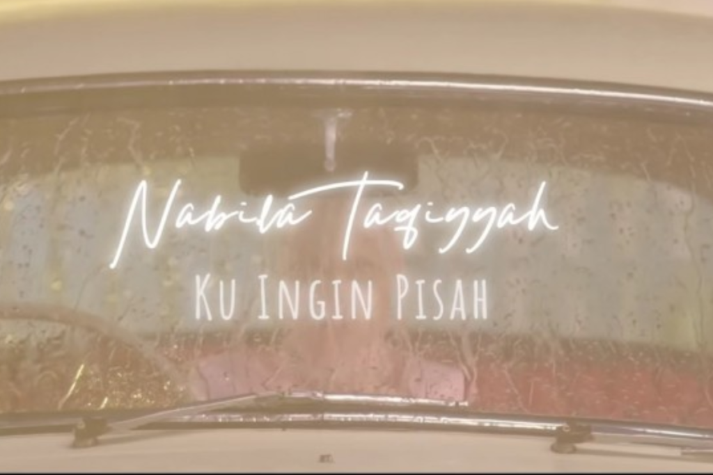 Lelah Dengan Hubungan Ini, Ku Ingin Pisah-Nabila Taqiyyal